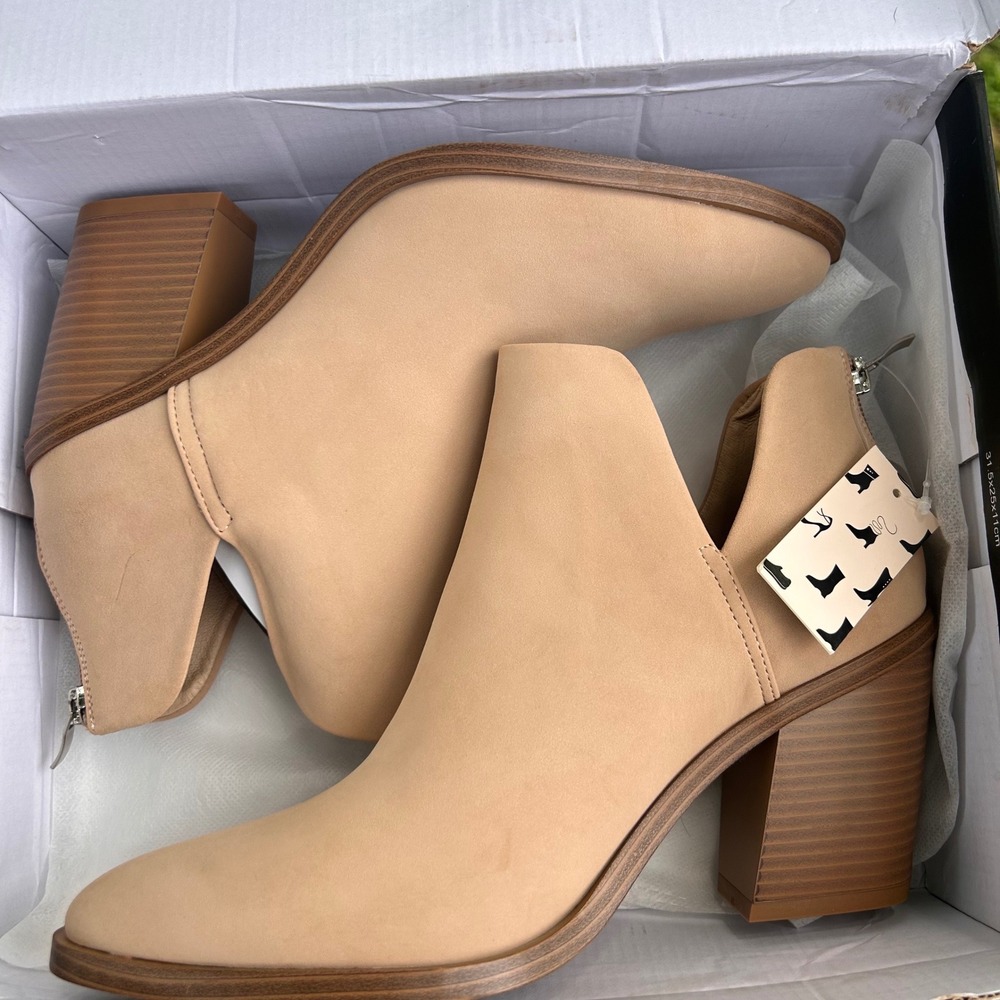 Mysoft Ankle Booties 10 Nude Pointed‎ Toe Block Heel Western Minimalist Chic